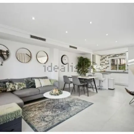 3 Bed Townhouse Close To Puerto *